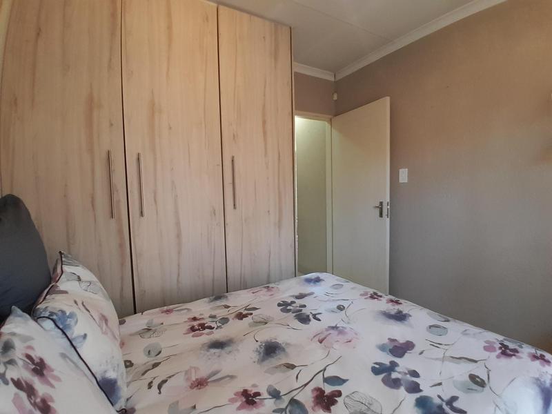 3 Bedroom Property for Sale in Heuwelsig Estate Gauteng
