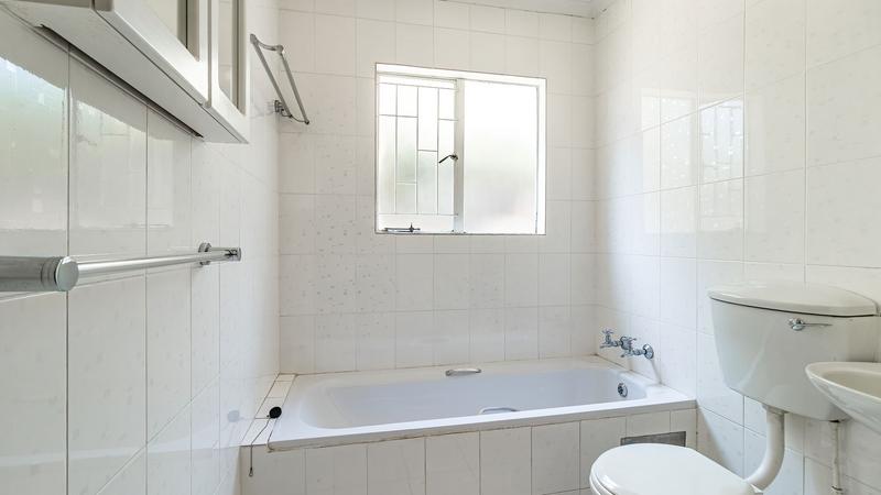 2 Bedroom Property for Sale in Eden Glen Gauteng