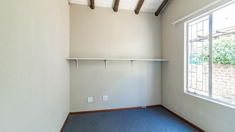 2 Bedroom Property for Sale in Eden Glen Gauteng