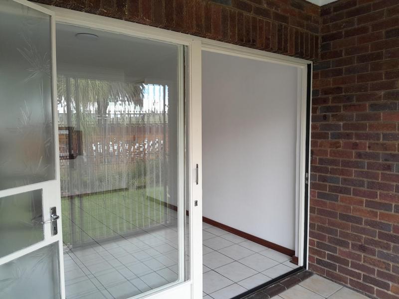 3 Bedroom Property for Sale in Rustivia Gauteng
