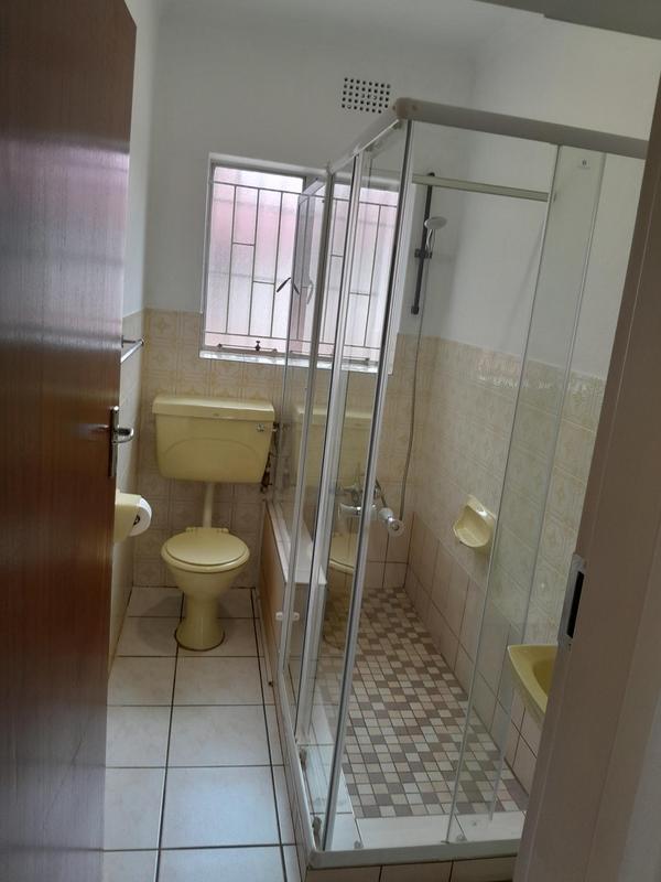 3 Bedroom Property for Sale in Rustivia Gauteng