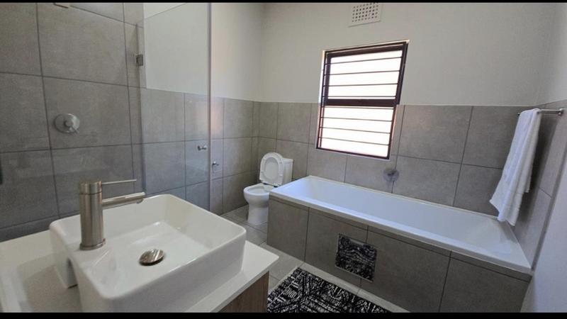 2 Bedroom Property for Sale in Rietvalleirand Gauteng