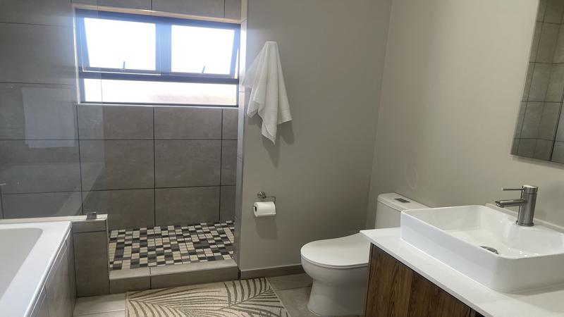 2 Bedroom Property for Sale in Rietvalleirand Gauteng