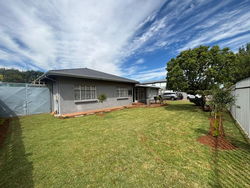 4 Bedroom Property for Sale in Discovery Gauteng