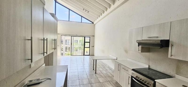 To Let 2 Bedroom Property for Rent in Beverley Gauteng