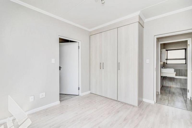 To Let 2 Bedroom Property for Rent in Beverley Gauteng