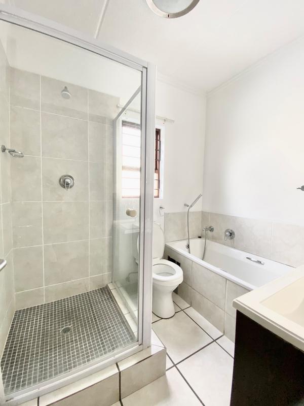 To Let 2 Bedroom Property for Rent in Beverley Gauteng