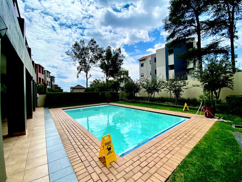 To Let 2 Bedroom Property for Rent in Beverley Gauteng