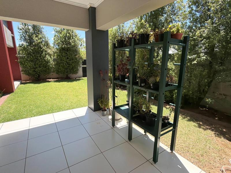 To Let 3 Bedroom Property for Rent in Lonehill Gauteng