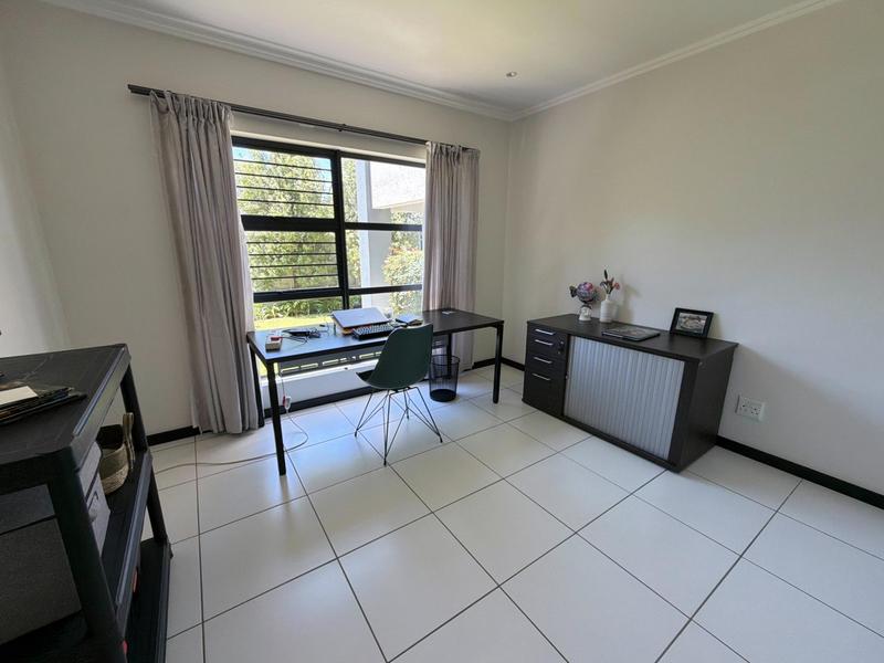 To Let 3 Bedroom Property for Rent in Lonehill Gauteng