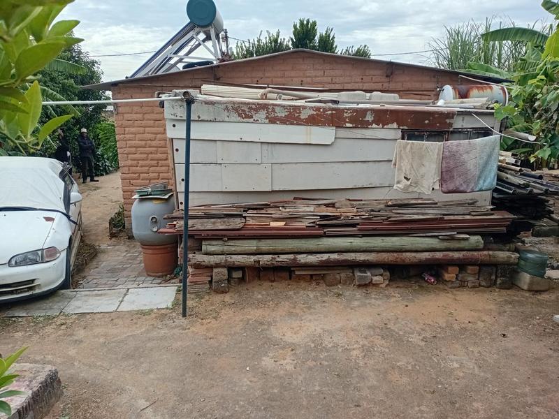 1 Bedroom Property for Sale in Olievenhoutbosch Gauteng