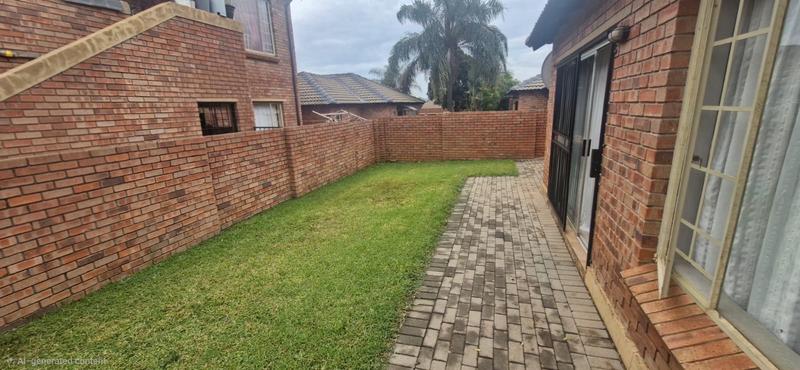 3 Bedroom Property for Sale in Heuwelsig Estate Gauteng