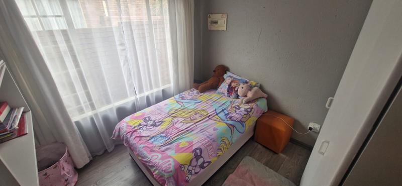 3 Bedroom Property for Sale in Heuwelsig Estate Gauteng