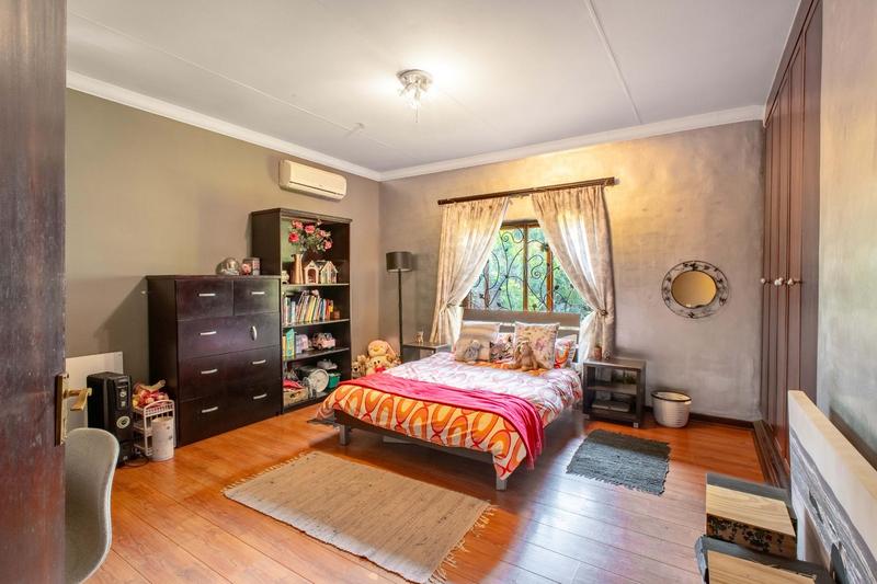 5 Bedroom Property for Sale in Waterkloof A H Gauteng