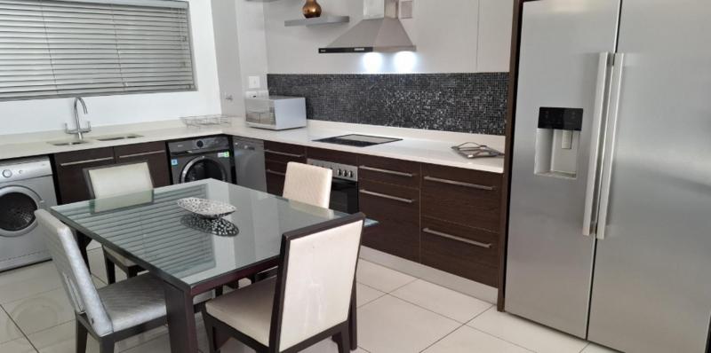 1 Bedroom Property for Sale in Morningside Gauteng