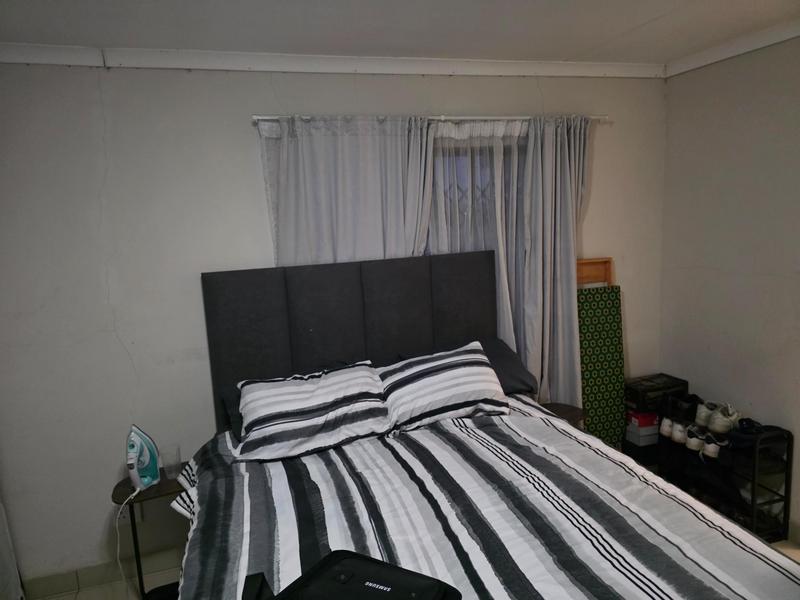 5 Bedroom Property for Sale in Norkem Park Gauteng