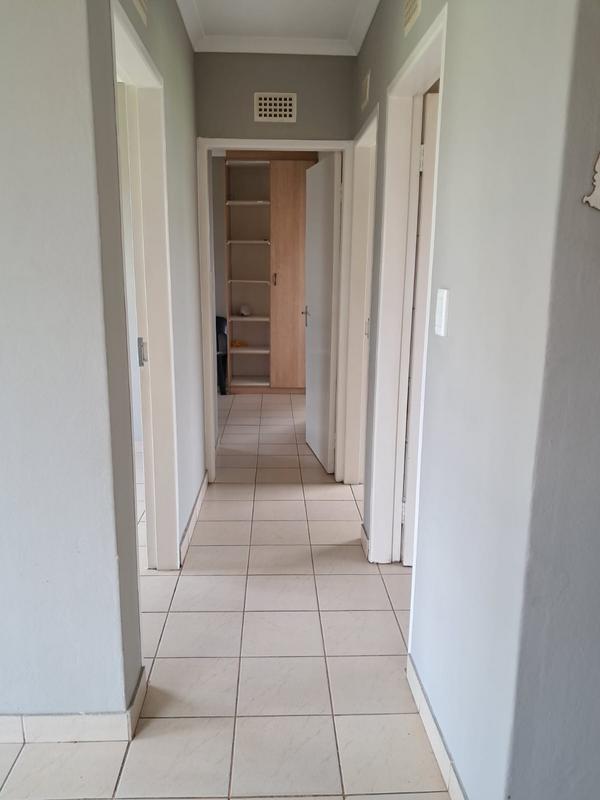 3 Bedroom Property for Sale in Clayville Gauteng
