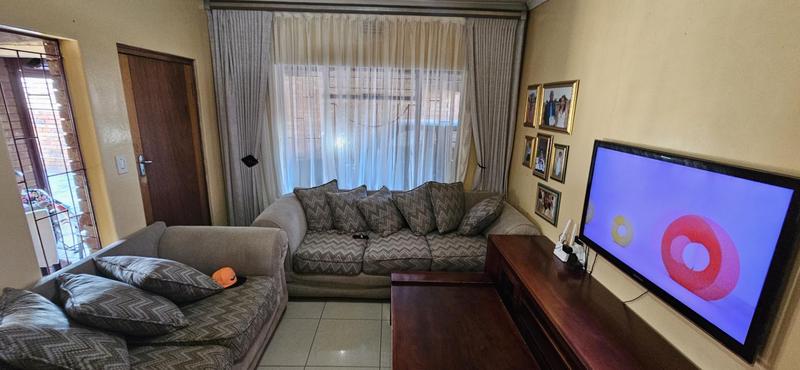 4 Bedroom Property for Sale in Atteridgeville Gauteng