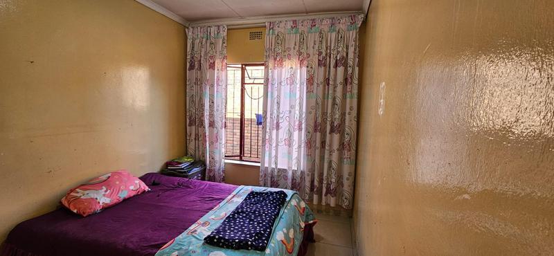 4 Bedroom Property for Sale in Atteridgeville Gauteng