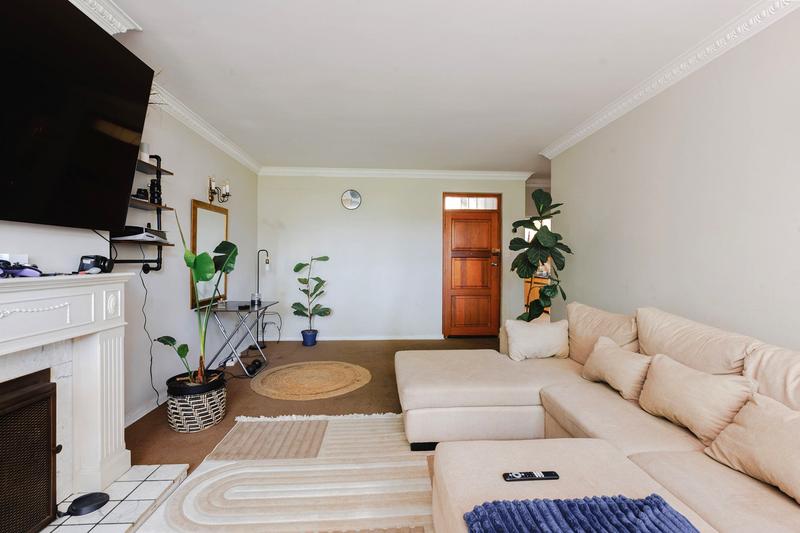 1 Bedroom Property for Sale in Sandown Gauteng