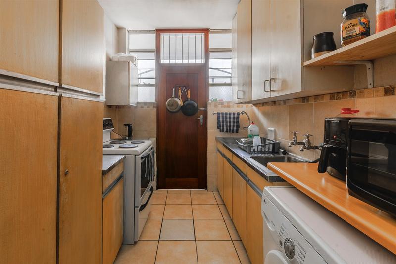 1 Bedroom Property for Sale in Sandown Gauteng