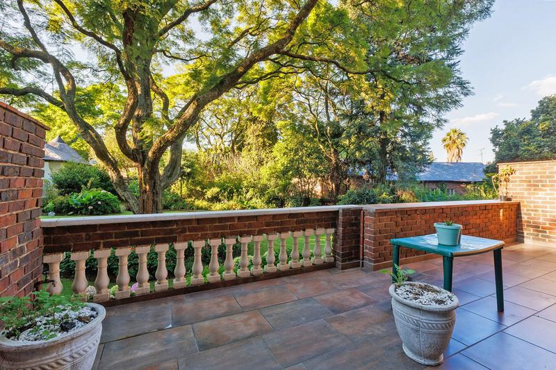 1 Bedroom Property for Sale in Sandown Gauteng