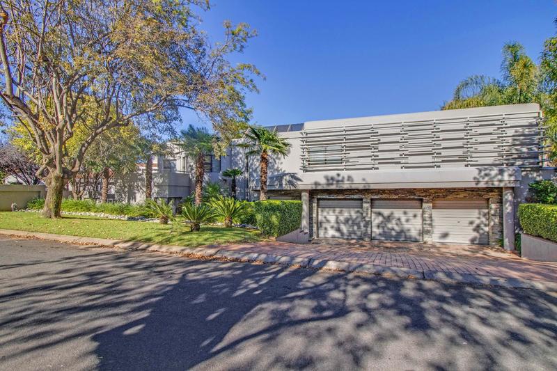 To Let 5 Bedroom Property for Rent in Dainfern Golf Estate Gauteng