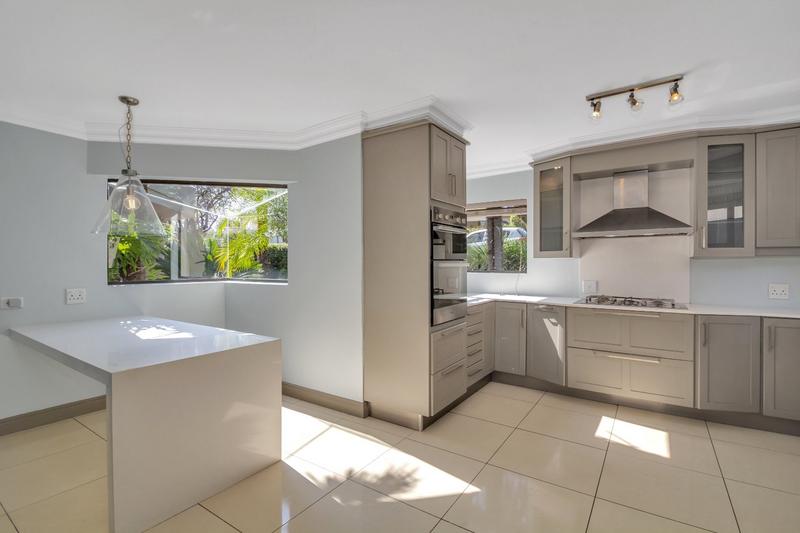 To Let 5 Bedroom Property for Rent in Dainfern Golf Estate Gauteng