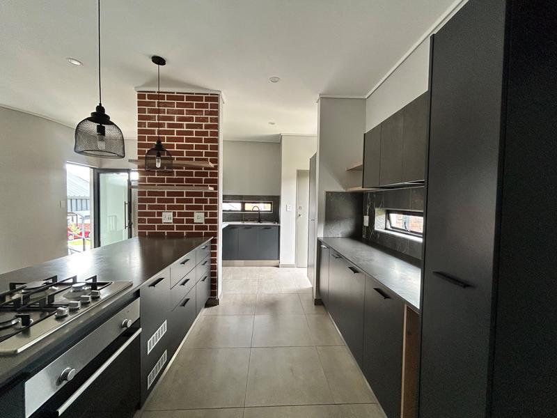 3 Bedroom Property for Sale in North Riding Gauteng