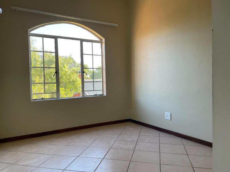 2 Bedroom Property for Sale in Mooikloof Ridge Gauteng