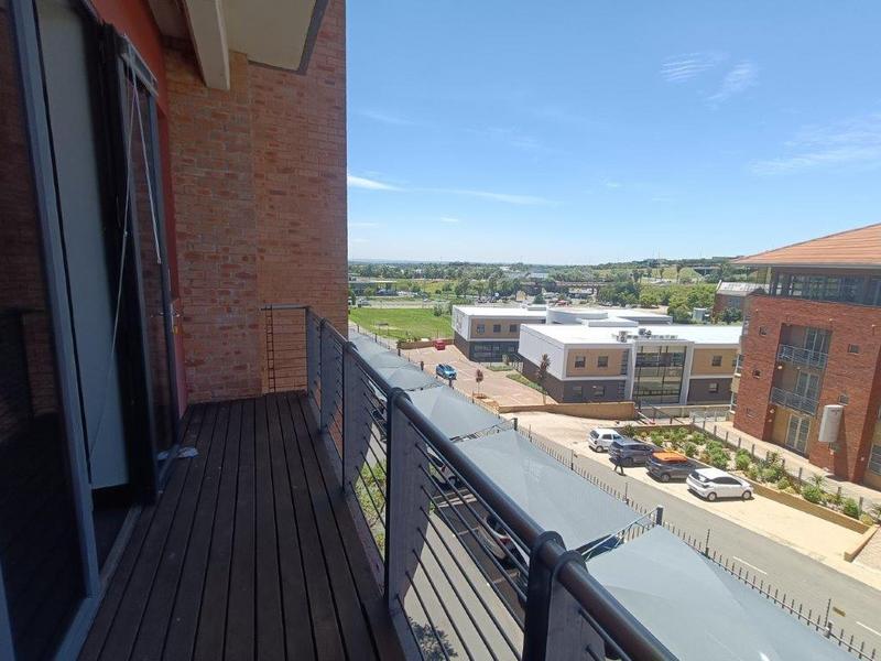 To Let commercial Property for Rent in Constantia Kloof Gauteng