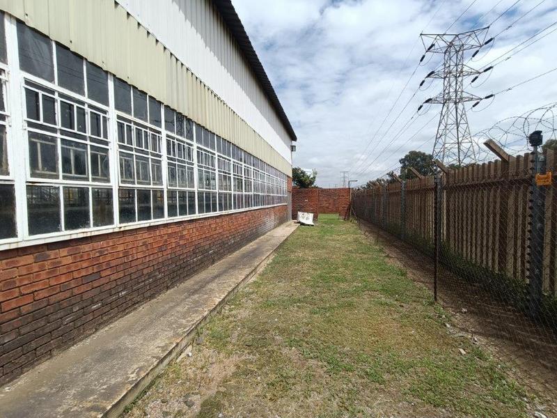 To Let commercial Property for Rent in Robertville Gauteng