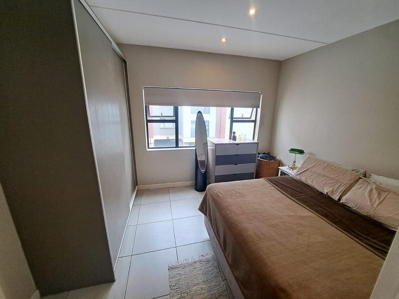 2 Bedroom Property for Sale in Die Hoewes Gauteng