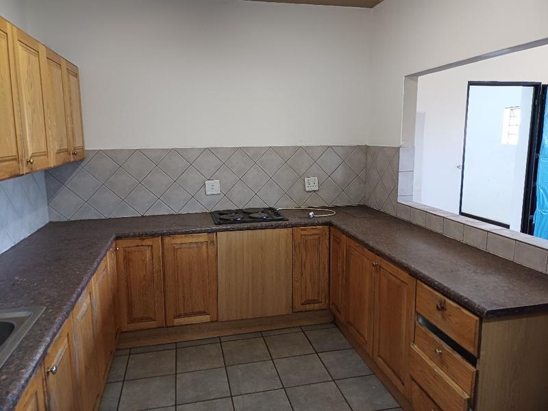 To Let commercial Property for Rent in Hennopspark Gauteng