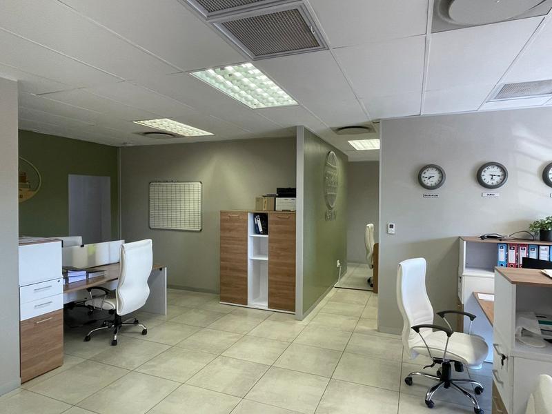 To Let commercial Property for Rent in Midstream Estate Gauteng