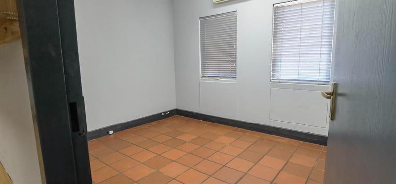 To Let commercial Property for Rent in Die Hoewes Gauteng