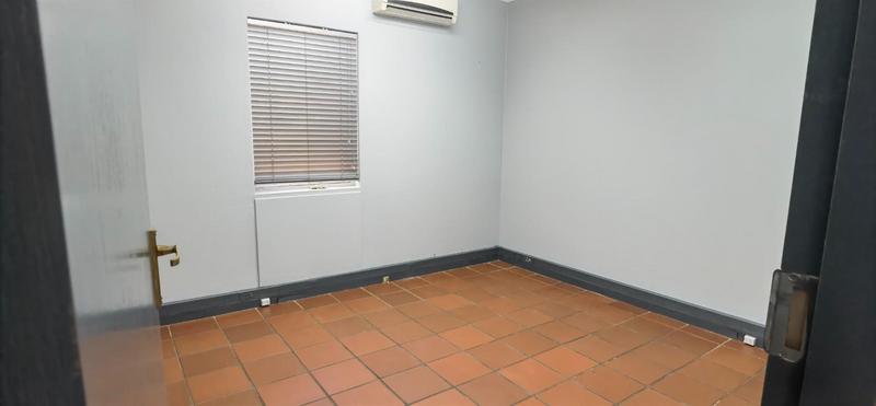 To Let commercial Property for Rent in Die Hoewes Gauteng