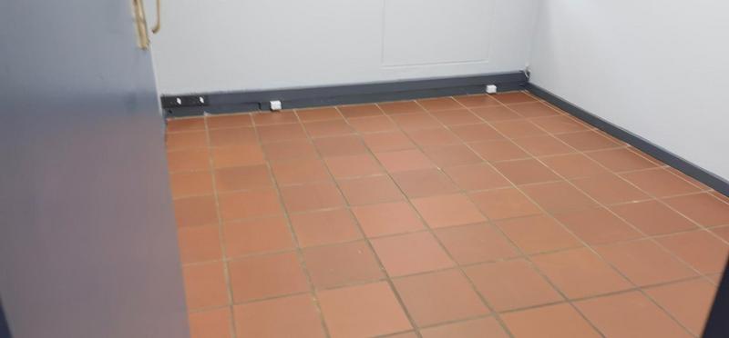 To Let commercial Property for Rent in Die Hoewes Gauteng