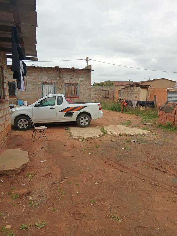 5 Bedroom Property for Sale in Esselenpark Gauteng