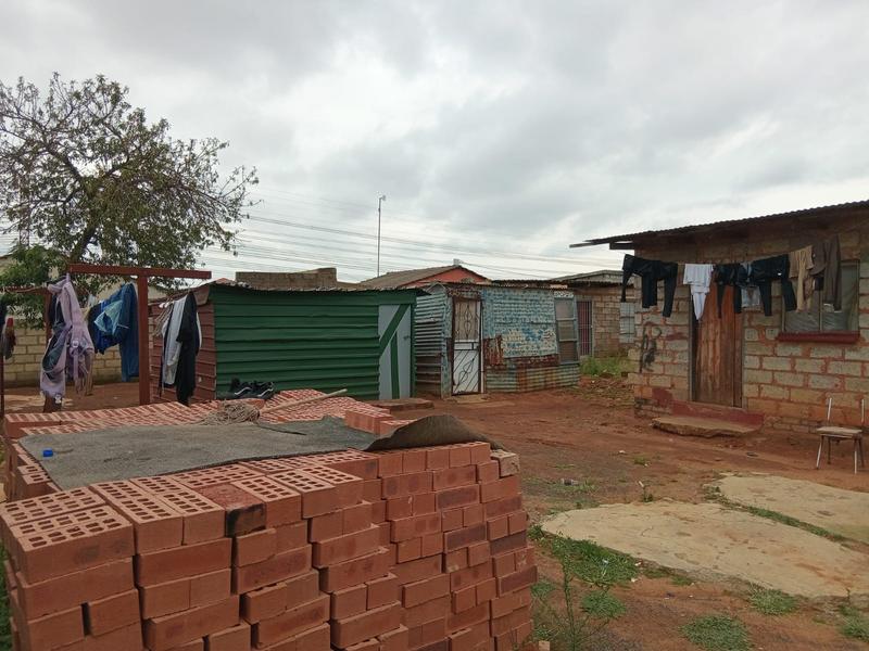 5 Bedroom Property for Sale in Esselenpark Gauteng