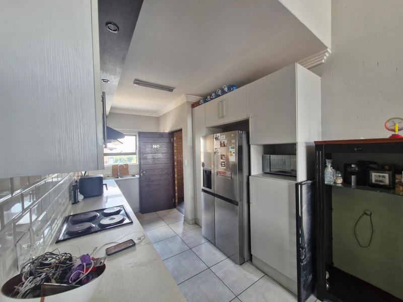 2 Bedroom Property for Sale in Eveleigh Gauteng