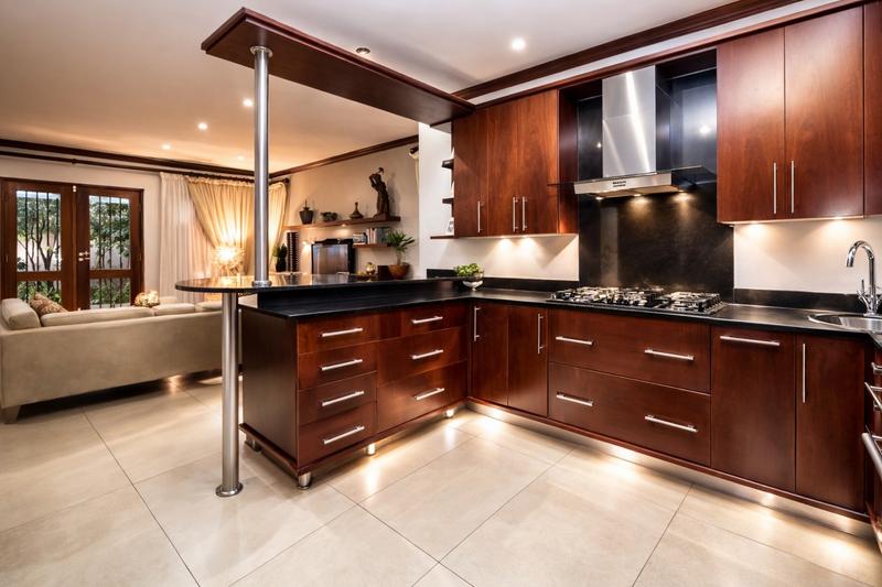 3 Bedroom Property for Sale in Waterkloof Ridge Gauteng