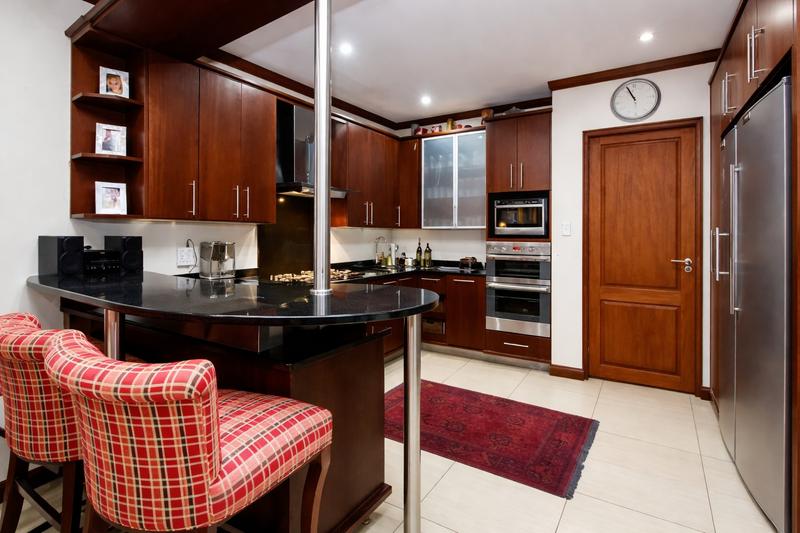 3 Bedroom Property for Sale in Waterkloof Ridge Gauteng