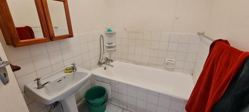 To Let 2 Bedroom Property for Rent in Bedford Gardens Gauteng