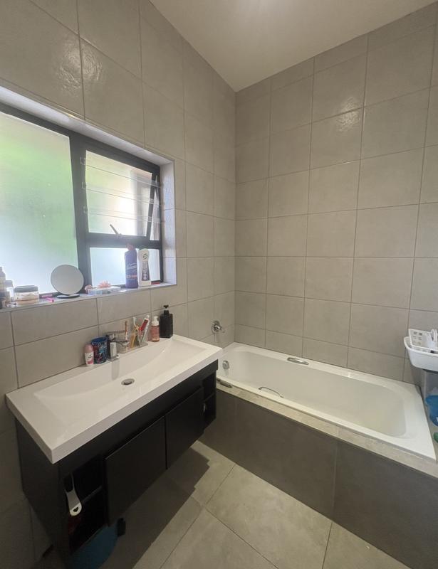 To Let 2 Bedroom Property for Rent in Glenhazel Gauteng