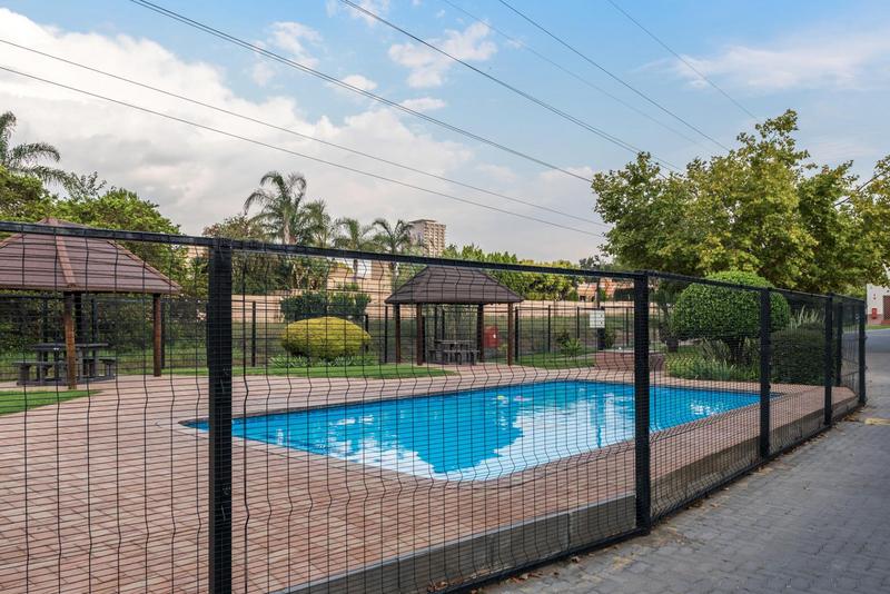 2 Bedroom Property for Sale in Bedfordview Gauteng