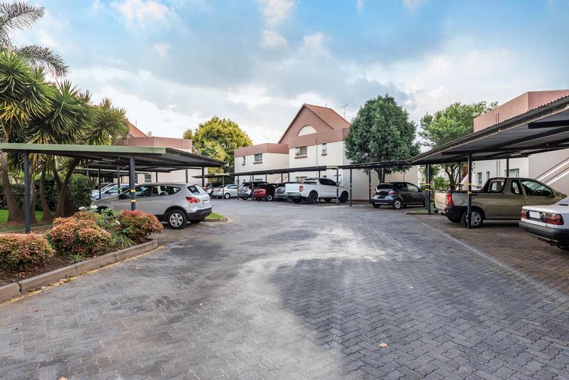 2 Bedroom Property for Sale in Bedfordview Gauteng