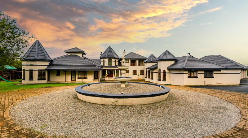 6 Bedroom Property for Sale in Cornwall Hill Gauteng