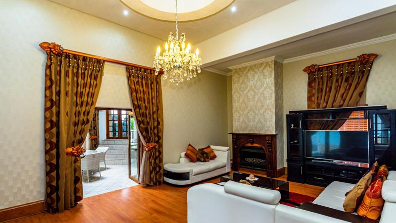 6 Bedroom Property for Sale in Cornwall Hill Gauteng