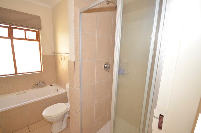 1 Bedroom Property for Sale in Paulshof Gauteng
